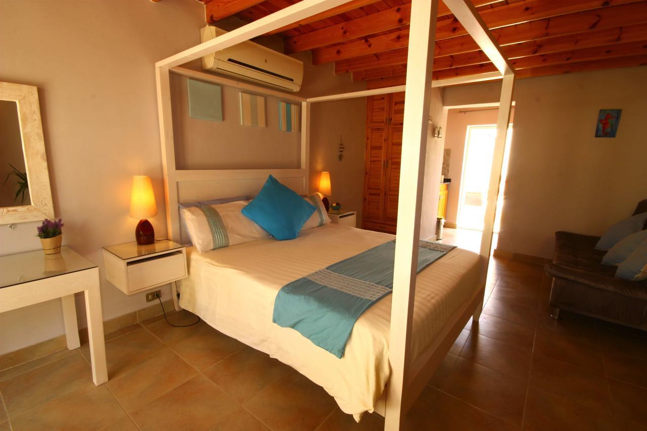 Deluxe Seahorse Apartment - Lagoon Villa 达哈布 外观 照片